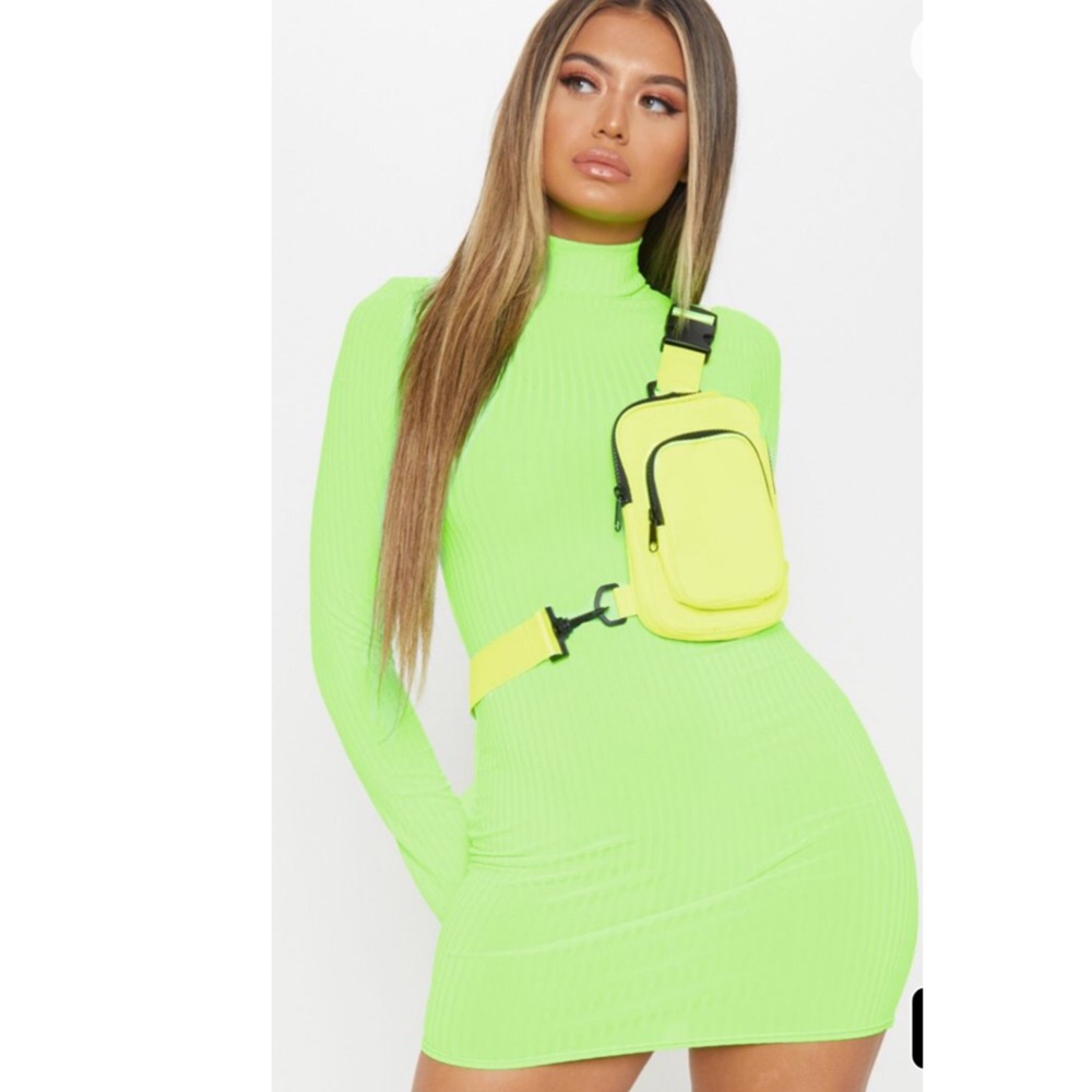 PrettyLittleThing Neon Green Bodycon Dress